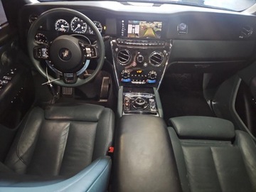 Rolls-Royce 2022 Rolls-Royce Cullinan 2022 6.8l 6.8 Benzyna 563KM, zdjęcie 9