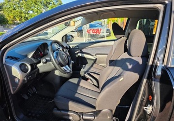 Mazda 2 II Hatchback 5d 1.3 86KM 2010 Mazda 2 1.3Benzynkaniski przebieg prosto z Niemiec 1.3 Benzyna 85KM, zdjęcie 12