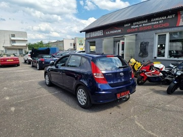 Hyundai i30 I CW 1.6 CRDi 115KM 2008 Hyundai i30 1.6 CRDI 115 KM, Klimatyzacja, USB,, zdjęcie 3