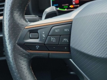 Cupra Formentor Crossover PHEV 1.4 e-HYBRID 204KM 2022 Cupra Formentor 1.4 eHYBRID 204KM PlugIn SerwisASO Navi Virtual Led Acc FV, zdjęcie 18