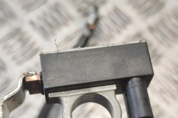 KLIKA MÍNUS MERCEDES-BENZ GL (X166) A1669052102 4.7L GASOLINE 2015