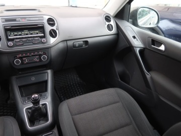 Volkswagen Tiguan I SUV Facelifting 2.0 TDI CR DPF BlueMotion 110KM 2013 VW Tiguan 2.0 TDI, Salon Polska, Serwis ASO, zdjęcie 7