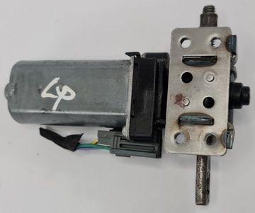 MOTOREK SEDADLA LEVÝ CITROEN C5 III X7 974467-102