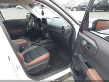 Ford 2024 Ford Bronco 2024r., Sport Outer Banks 1.5 Benzyna 181KM, zdjęcie 8