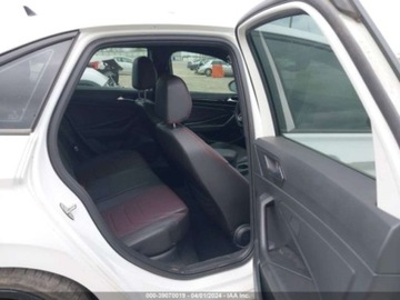 Volkswagen Jetta VI 2023 Volkswagen Jetta 2023r, 2.0T, GLI 2.0 Benzyna 250KM, zdjęcie 14