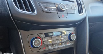 Ford Focus III Kombi Facelifting 1.0 EcoBoost 125KM 2018 Ford Focus Super Stan NawigacjaGrzane foteleTITANIUMZarejestrowany, zdjęcie 8