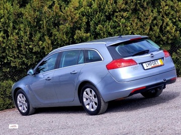 Opel Insignia I Sports Tourer 2.0 CDTI ECOTEC 160KM 2011 Opel Insignia bardzo ladna, po oplatach, GWARANCJA 2.0 Diesel 160KM, zdjęcie 1