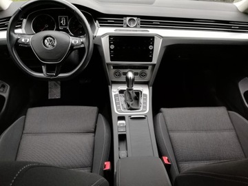Volkswagen Passat B8 Variant 2.0 TDI BlueMotion SCR 150KM 2019 Volkswagen Passat B8 2.0 TDI 150 Ps DSG//Fakt. VAT 23%, zdjęcie 16