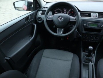 Skoda Rapid II Spaceback 1.6 TDI 90KM 2014 Skoda Rapid Spaceback 1.6 TDI, Salon Polska, zdjęcie 6