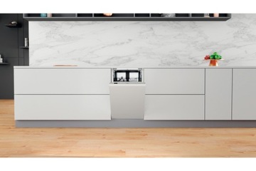 Встраиваемая посудомоечная машина Whirlpool WSIC3M17 45см 10 комплектов