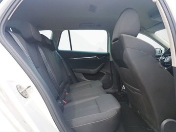 Skoda Octavia IV Kombi 2.0 TDI 150KM 2021 Skoda Octavia Style, 2.0TDI 150KM, Kamera, Keyless, Grzana szyba, Matrix,, zdjęcie 26