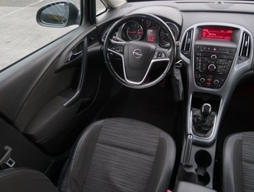 Opel Astra J GTC 1.4 Turbo ECOTEC 140KM 2014 Opel Astra 1.4 T LPG, Salon Polska, 1. Właściciel, zdjęcie 6