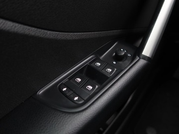 Audi Q2 SUV Facelifting 1.0 30 TFSI 110KM 2023 Audi Q2 30 TFSI, Salon Polska, 1. Właściciel, zdjęcie 16