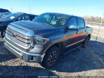 Toyota Tundra II 2021 Toyota Tundra 2021r., Limited, od ubezpieczalni 5.7 Benzyna 381KM, zdjęcie 2