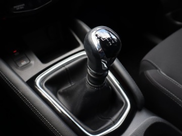 Nissan Qashqai II Crossover Facelifting 1.3DIG-T 140KM 2019 Nissan Qashqai 1.3 DIG-T, Salon Polska, zdjęcie 12