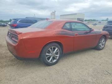 Dodge Challenger III 2022 Dodge Challenger Sxt 2022 3.6 Benzyna 303KM, zdjęcie 3