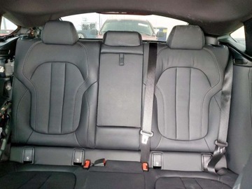 BMW X6 G06 2021 BMW X6 M50I 2021 4.4l 4.4 Benzyna 523KM, zdjęcie 10