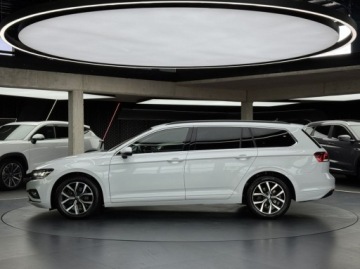 Volkswagen Passat B8 Variant Facelifting 1.5 TSI EVO 150KM 2023 Volkswagen Passat EVO Business ACC LED CarPlayAndroid Auto Czujniki pr, zdjęcie 1