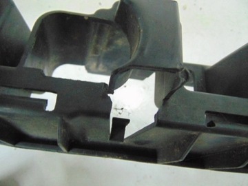 CENTRÁLNÍ VÝZTUHA NÁRAZNÍKU ZADNÍ MERCEDES ML W164