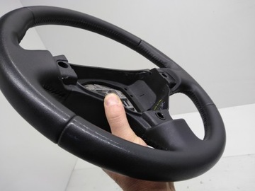 руль пежо 308.