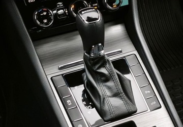 Skoda Superb III Liftback Facelifting 2.0 TDI SCR 200KM 2023 Skoda Superb Style Pakiet Selection, ACC, Matrix, GPS, Kamera, Kessy, Sal, zdjęcie 24