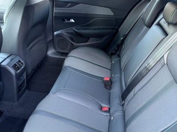 Peugeot 408 2025 Od ręki - 408 Allure e-DCS 1.2 mHEV 145KM / Pakiet Bezpieczeństwo, Zimowy, zdjęcie 8