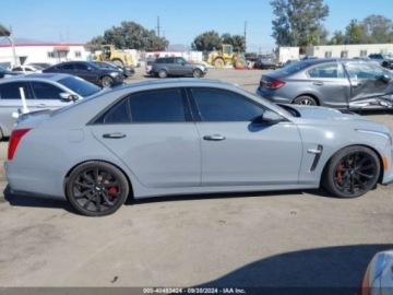 Cadillac CTS II 2016 Cadillac CTS V, 2016r., 6.2L 6.2 Benzyna 640KM, zdjęcie 4