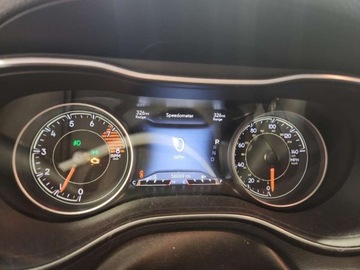 Jeep Cherokee V 2020 Jeep Cherokee Limited 2020 3.2l 3.2 Benzyna 271KM, zdjęcie 9