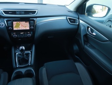 Nissan Qashqai II Crossover Facelifting 1.3DIG-T 140KM 2019 Nissan Qashqai 1.3 DIG-T, Salon Polska, zdjęcie 7