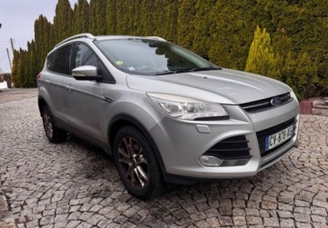 Ford Kuga II SUV 2.0 Duratorq TDCi 140KM 2014 Ford Kuga bezwypadekserwisjak nowaTITANIUMbixenon 2.0 Diesel 140KM, zdjęcie 1