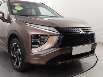 Mitsubishi Eclipse Cross SUV PHEV 2.4 188KM 2022 Mitsubishi Eclipse Cross Plug-in-Hybrid, zdjęcie 22
