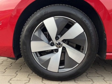 Volkswagen Passat B8 Variant Facelifting 1.5 TSI EVO 150KM 2025 Volkswagen Passat 1.5eTSI 150KM Business SerwisASO Virtual Acc Led Hak FV23, zdjęcie 35