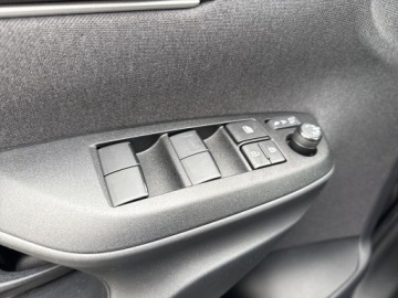 Toyota Yaris IV Hatchback 1.5 Hybrid Dynamic Force 116KM 2023 Toyota Yaris Cross Hybrid 1.5 Comfort Hybrid 1.5 C, zdjęcie 17