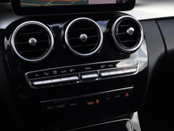 Mercedes Klasa C W205 Kombi Facelifting 1.6 200d 160KM 2018 Mercedes C C 200 d, Skóra, Navi, Klima, zdjęcie 18