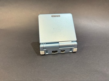 Nintendo Game Boy Advance SP AGS-001