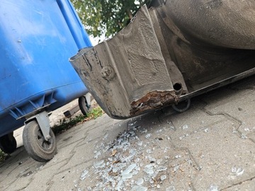 Задний фонарь BMW E30 широкий седан купе