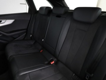 Audi A4 B9 Avant Facelifting 2.0 35 TDI 163KM 2022 Audi A4 Avant 2.0TDI MHEV Automat Climatronic, zdjęcie 16