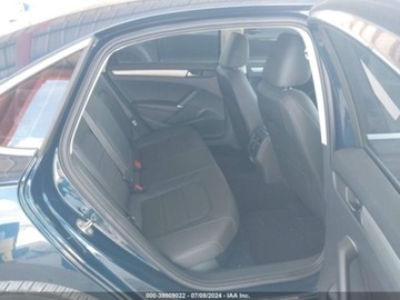 Volkswagen Passat B8 2021 Volkswagen Passat 2021 Volkswagen Passat 2.0T SE Auto 2.0 Benzyna 174KM, zdjęcie 8