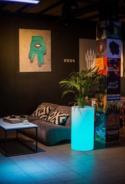 Donica podświetlana LED ogrodowa 75cm RGB - idealna na taras