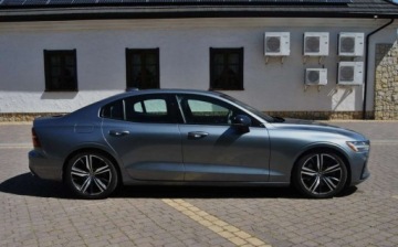 Volvo S60 III Sedan 2.0 T6 310KM 2019 Volvo S60 GWARANCJA, R-Design, T6 320KM, 4x4, Automat, Swietnie utrzymany, zdjęcie 21