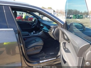 Audi Q8 2020 Audi Q8 2020 AUDI Q8 PREMIUM PLUS 55 TFSI QUATTRO TIPTRONIC 3.0 Benzyna, zdjęcie 16