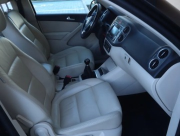 Volkswagen Tiguan I SUV 2.0 TDI CR DPF 140KM 2011 VW Tiguan 2.0 TDI, 4X4, Skóra, Klima, zdjęcie 8
