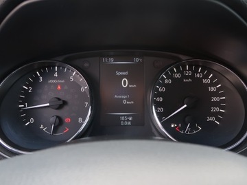 Nissan Qashqai II Crossover 1.2 DIG-T 115KM 2015 Nissan Qashqai 1.2 DIG-T, Salon Polska, Klima, zdjęcie 9