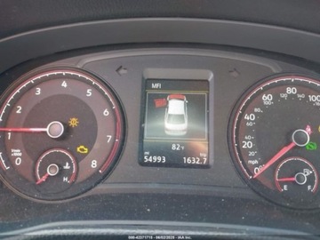 Volkswagen Passat B8 2022 Volkswagen Passat 2022 VOLKSWAGEN PASSAT 2.0T R-LINE 2.0 Benzyna 174KM, zdjęcie 19