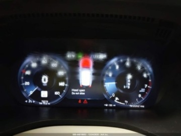 Volvo XC60 II Crossover T5 250KM 2020 Volvo XC 60 2020 r., 2,0L T5 MOMENTUM 2.0 Benzyna 250KM, zdjęcie 6