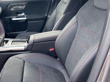 Mercedes GLA II Off-roader Facelifting 1.3 200 163KM 2025 MERCEDES-BENZ GLA 200 AMG Line Suv 1.3 (163KM) 2025, zdjęcie 3