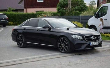 Mercedes Klasa E W213 2019 Mercedes-Benz Klasa E 2.0D 2019r AMG Super Stan Sprowadzony Oplacony 2.0