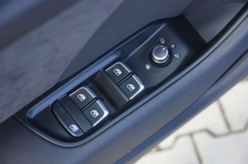 Audi A3 8V Sportback 5d Facelifting 2.0 TDI 150KM 2017 Audi A3 Sportback 2.0 TDI CR 150 KM, Lift, 4x4, Virtual, Navi, Alcantara,, zdjęcie 23