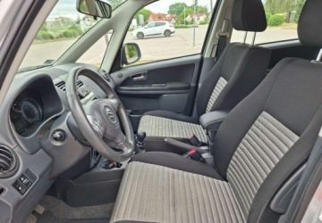 Suzuki SX4 I Hatchback Facelifting 1.6 VVT 120KM 2011 Suzuki SX4 Zarejestrowany - ubezpieczony - benzyna - 1,6 - 120 KM - 81.000, zdjęcie 18