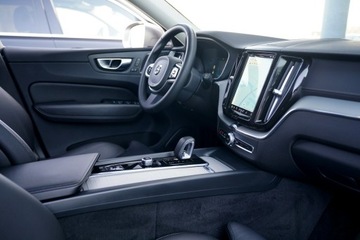 Volvo XC60 II Crossover Plug-In Facelifting 2.0 T8 455KM 2024 Volvo XC 60 INSCRIPTION panorama ful led, zdjęcie 25